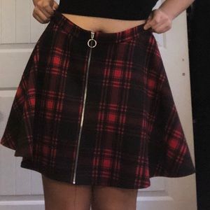 black and red plaid skater skirt